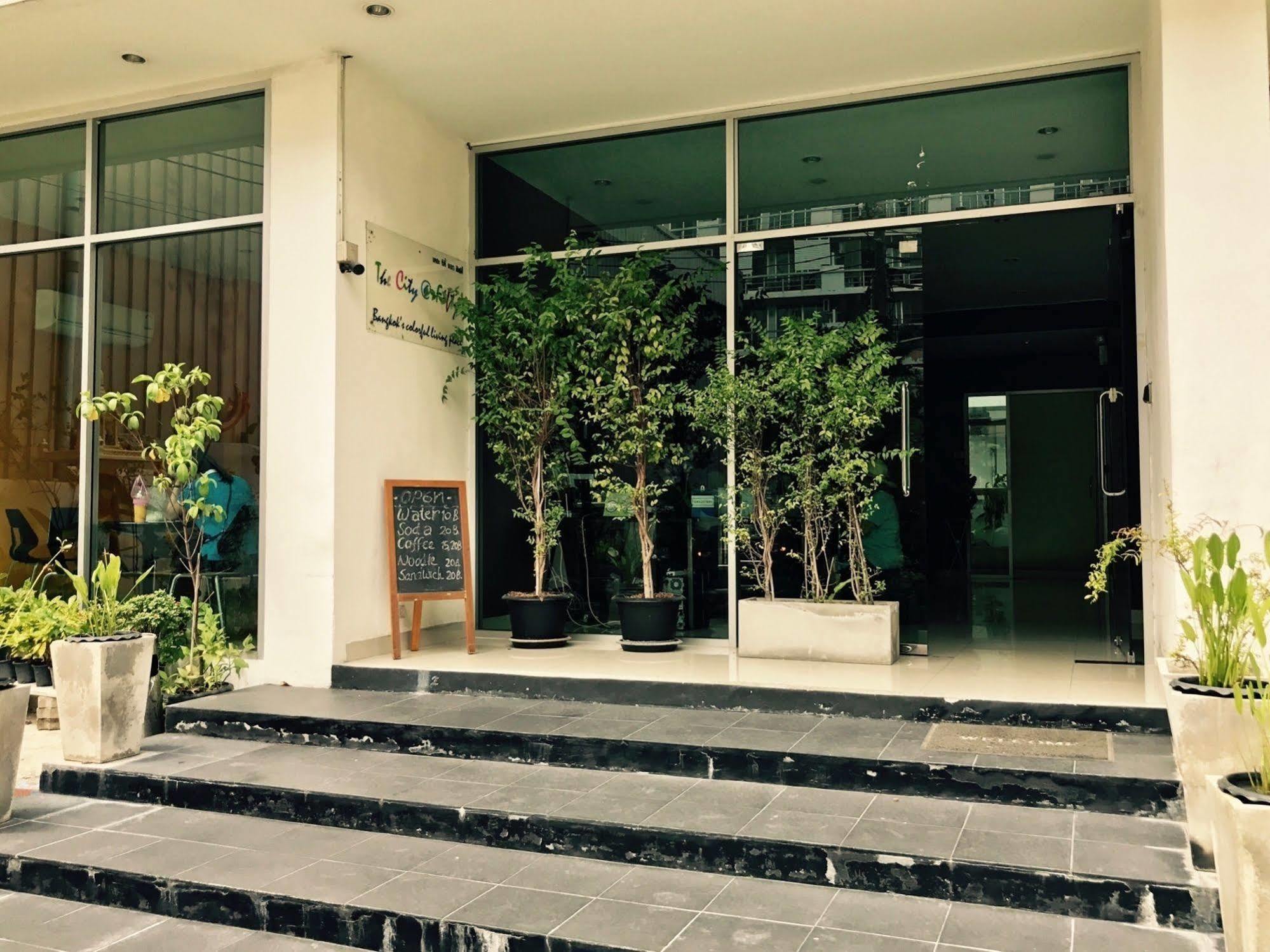 The City At Fifty Bangkok Exterior foto